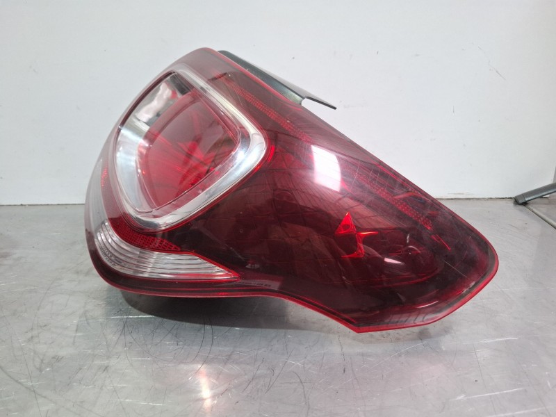 Recambio de piloto trasero derecho para citroën ds3 referencia OEM IAM   
