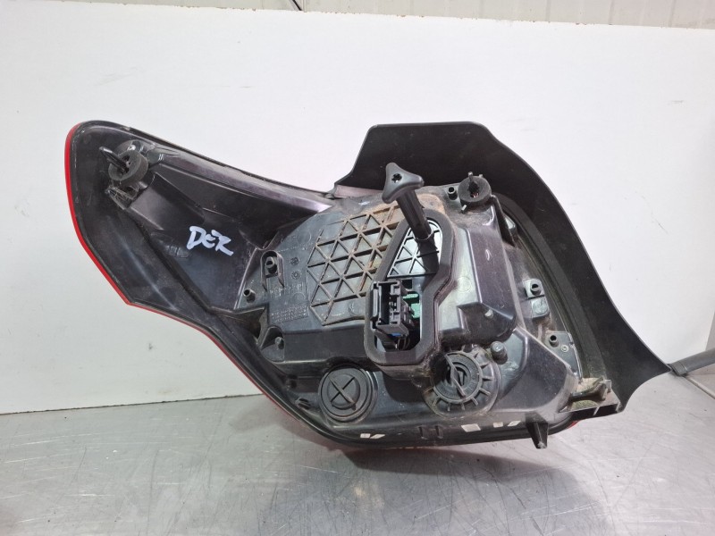 Recambio de piloto trasero derecho para citroën ds3 referencia OEM IAM   