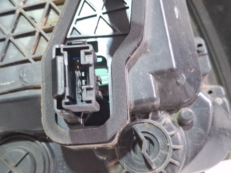 Recambio de piloto trasero derecho para citroën ds3 referencia OEM IAM   