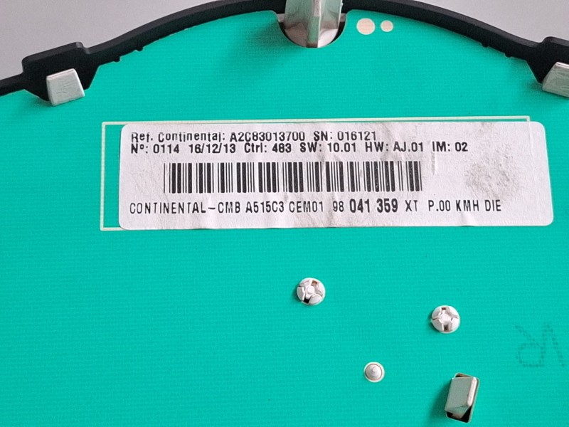 Recambio de cuenta kilometros para citroën ds3 referencia OEM IAM A2C83013700 98041359XT  