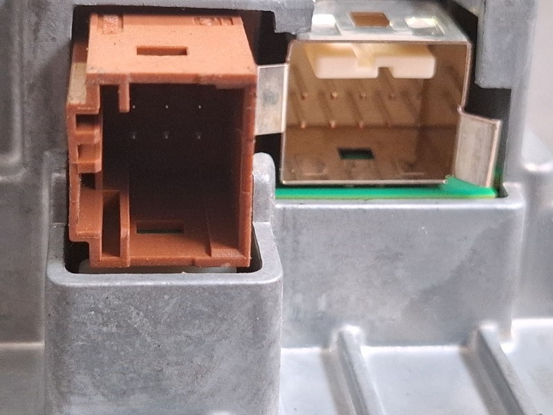 Recambio de pantalla multifuncion para citroën ds3 referencia OEM IAM 980102008001  