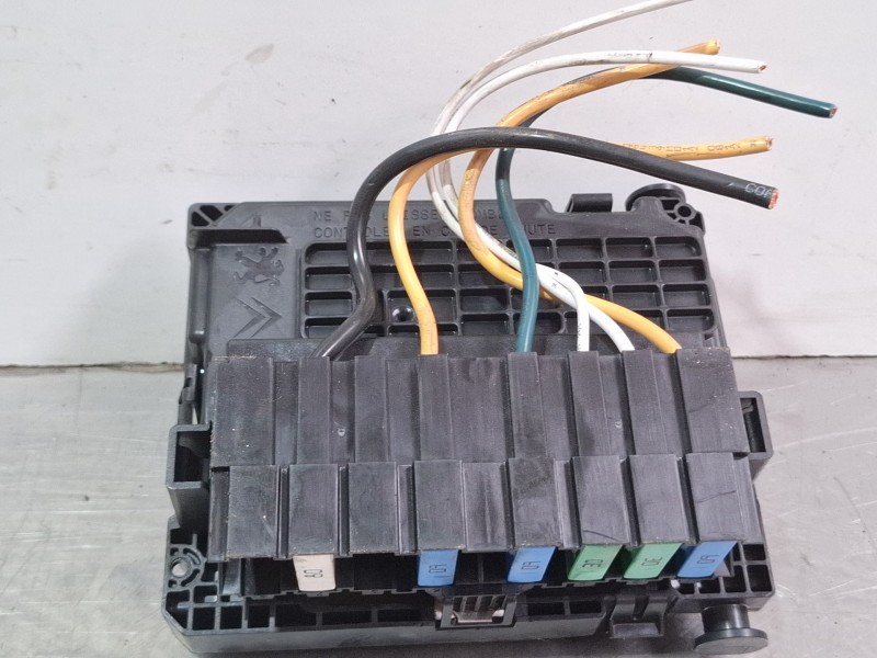 Recambio de centralita bsm para citroën ds3 referencia OEM IAM 9667199680  