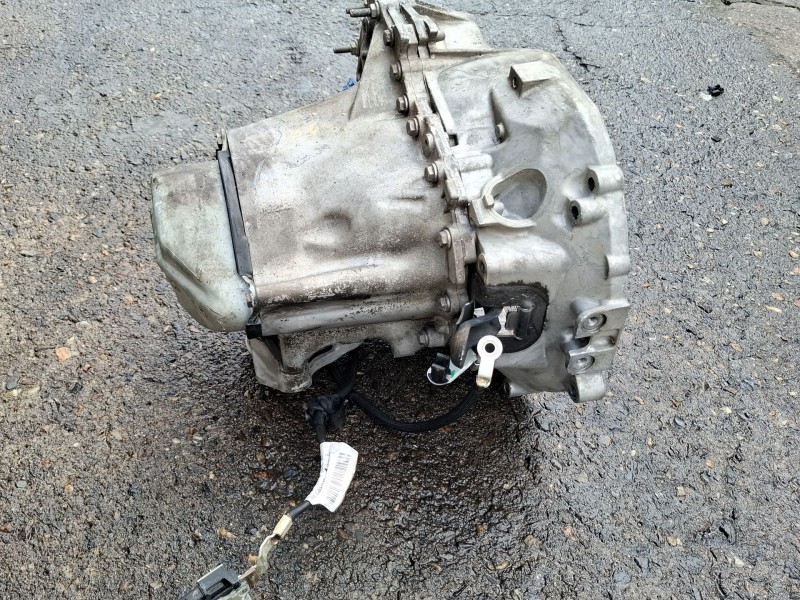 Recambio de caja cambios para peugeot 208 i (ca_, cc_) 1.2 puretech 82 referencia OEM IAM 20A701  