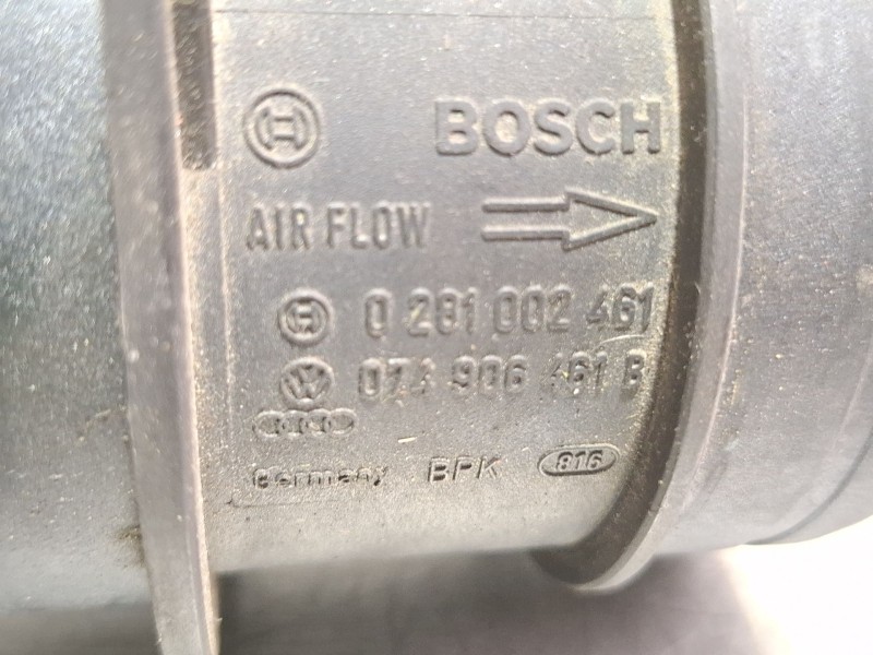 Recambio de caudalimetro para audi a3 8p referencia OEM IAM 0281002461 074906461B  