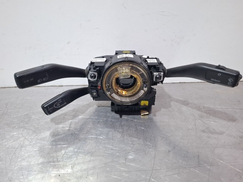 Recambio de mando multifuncion para audi a3 8p referencia OEM IAM 8P0907137Q  