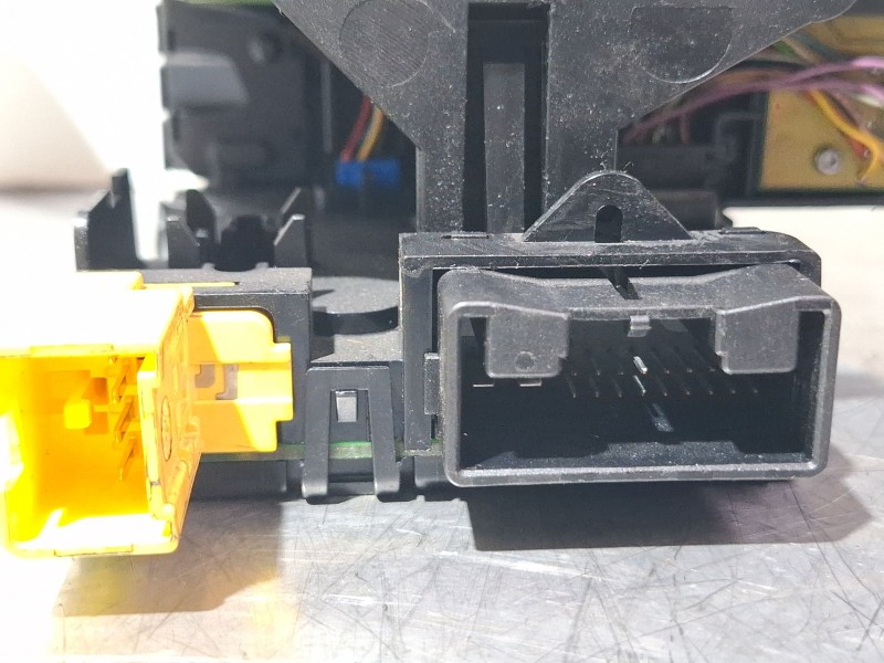 Recambio de mando multifuncion para audi a3 8p referencia OEM IAM 8P0907137Q  