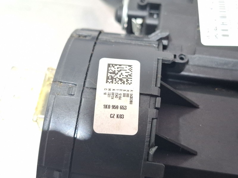 Recambio de mando multifuncion para audi a3 8p referencia OEM IAM 8P0907137Q  