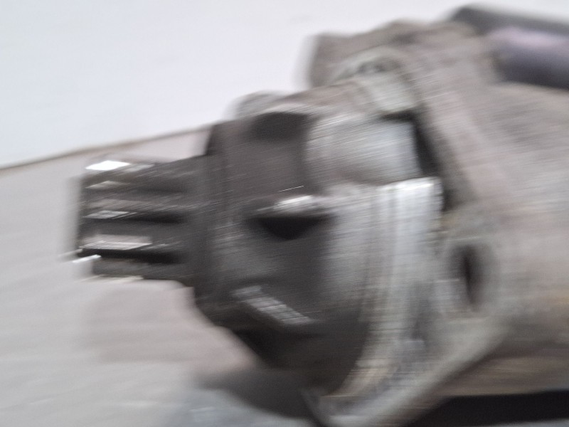 Recambio de motor arranque para audi a3 8p referencia OEM IAM 02M911023F  