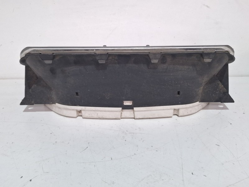 Recambio de cuenta kilometros para volkswagen furgón lt 35 referencia OEM IAM 2D0919850F  