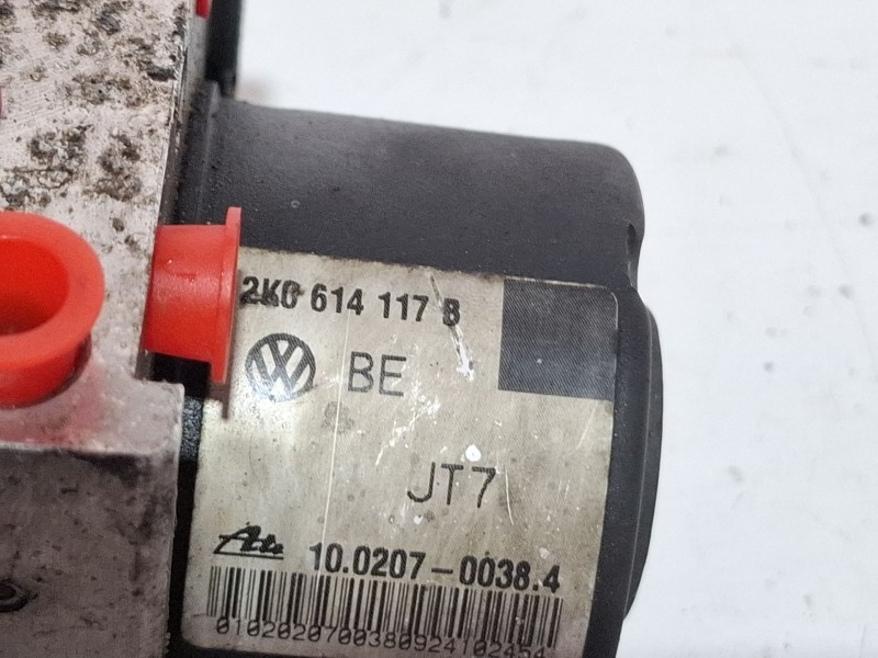 Recambio de modulo abs para volkswagen caddy referencia OEM IAM 2K0614117B 2K0907379B  