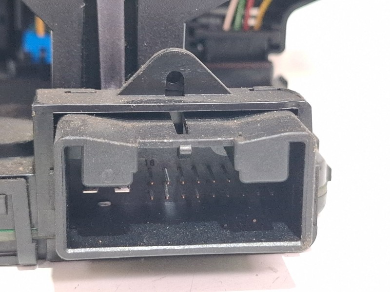 Recambio de mando multifuncion para volkswagen caddy referencia OEM IAM 1K0953503E  