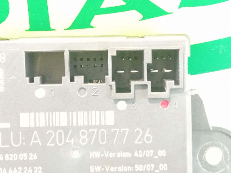 Recambio de modulo control puerta trasera izquierda para mercedes benz c220 referencia OEM IAM A2048707726  