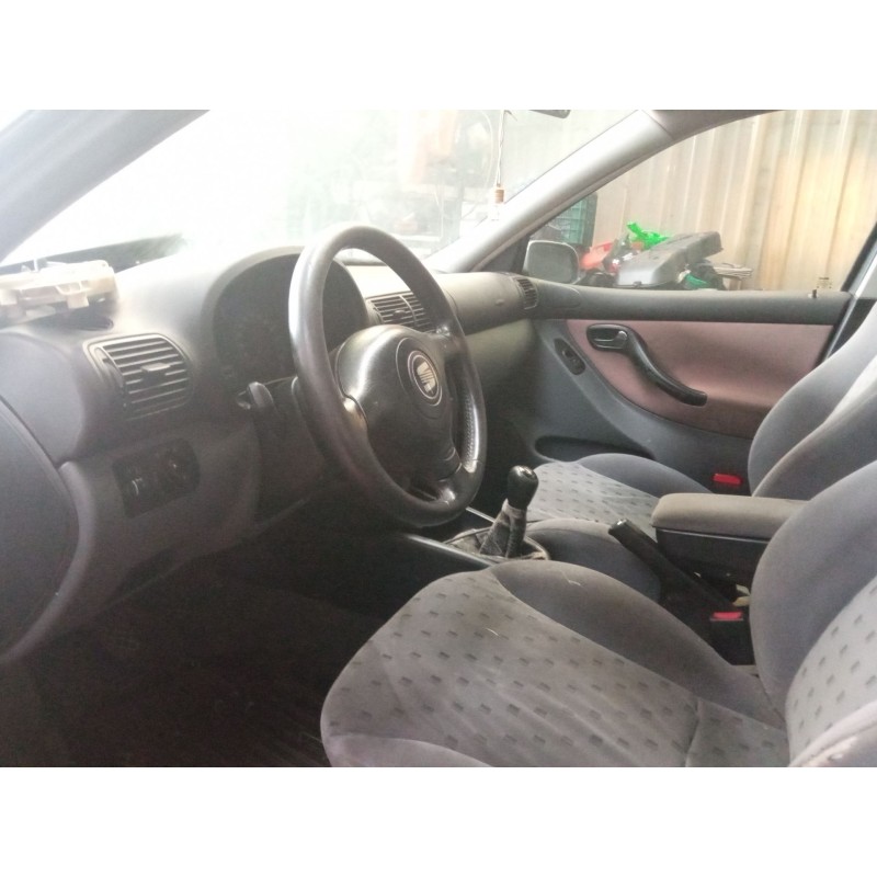 seat toledo del año 1999