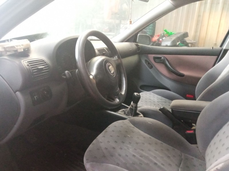 seat toledo del año 1999