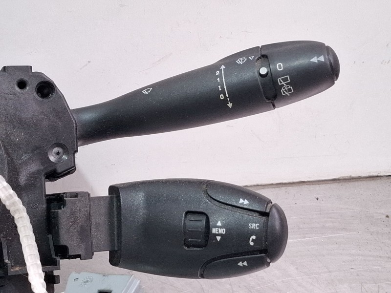 Recambio de com2000 para peugeot 308 referencia OEM IAM 96643945XT  