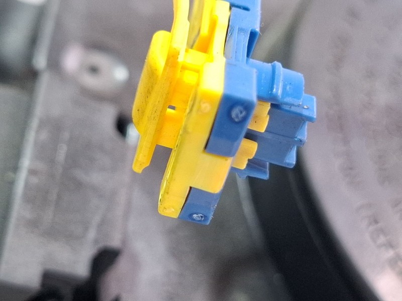 Recambio de com2000 para peugeot 308 referencia OEM IAM 96643945XT  