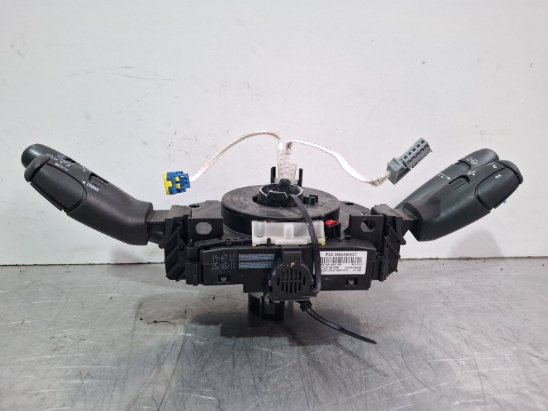 Recambio de com2000 para peugeot 308 referencia OEM IAM 96643945XT  