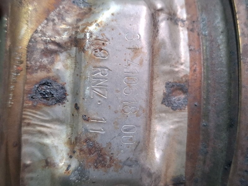 Recambio de filtro de particulas para peugeot 308 referencia OEM IAM 9676884380 1005142X 3141061800  