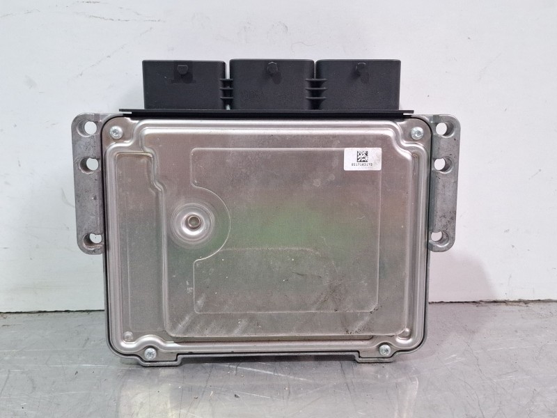 Recambio de centralita motor para peugeot 308 referencia OEM IAM 9677013180 0281017333  