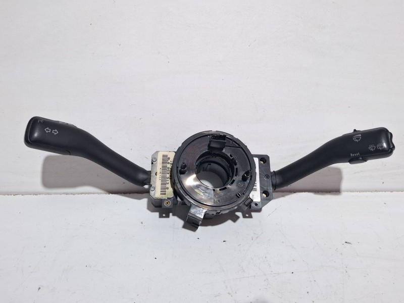 Recambio de mando multifuncion para volkswagen golf referencia OEM IAM 4BO953503H 8L0953513G  