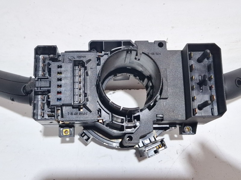 Recambio de mando multifuncion para volkswagen golf referencia OEM IAM 4BO953503H 8L0953513G  