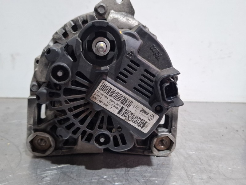 Recambio de alternador para dacia sandero referencia OEM IAM TG11C064 / 2543562D / 8200667608C  