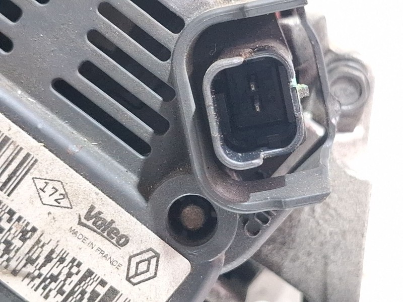 Recambio de alternador para dacia sandero referencia OEM IAM TG11C064 / 2543562D / 8200667608C  