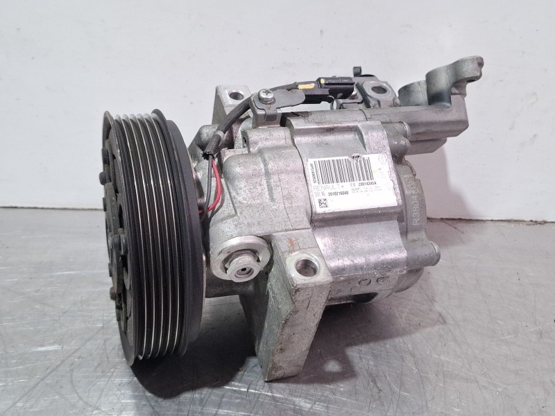 Recambio de compresor aire acondicionado para dacia sandero referencia OEM IAM 926009154R  