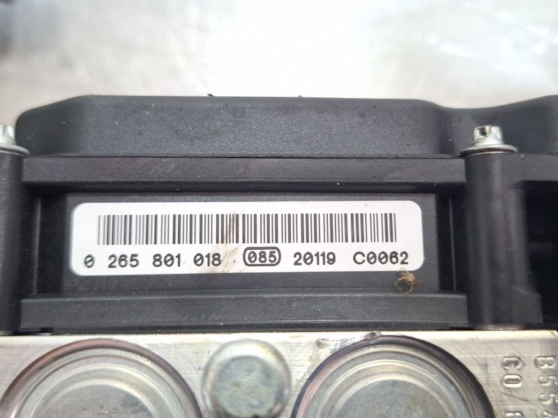 Recambio de modulo abs para dacia sandero referencia OEM IAM 0265232718 476604621R 0265801018  