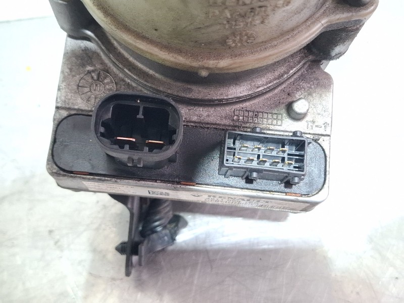Recambio de bomba direccion asistida para dacia sandero referencia OEM IAM 491106619R  