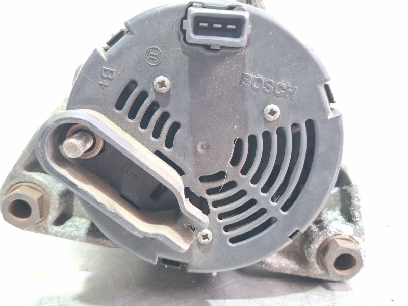 Recambio de alternador para bmw 318 referencia OEM IAM 0123325011  