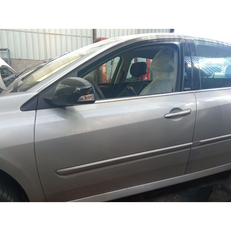 renault laguna del año 2010