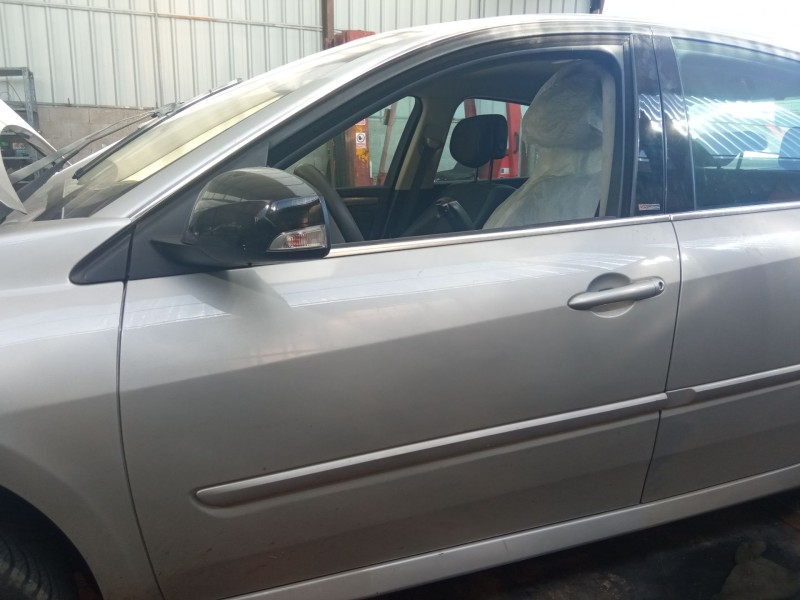 renault laguna del año 2010