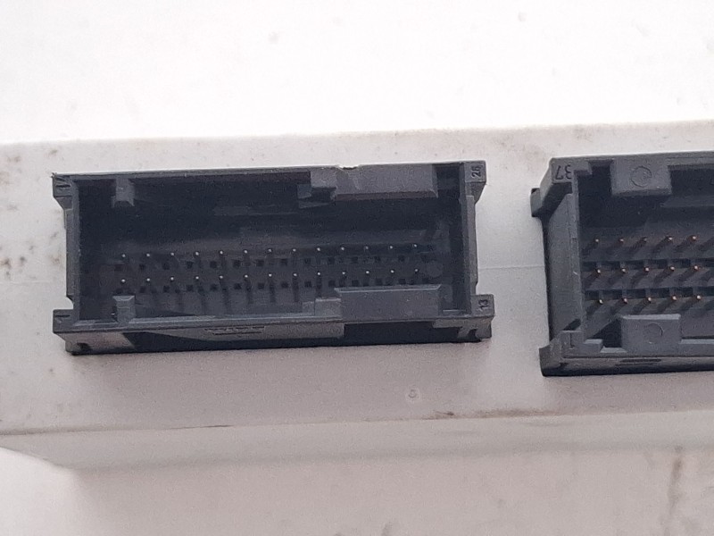 Recambio de modulo confort para bmw 318 referencia OEM IAM 613569143649  