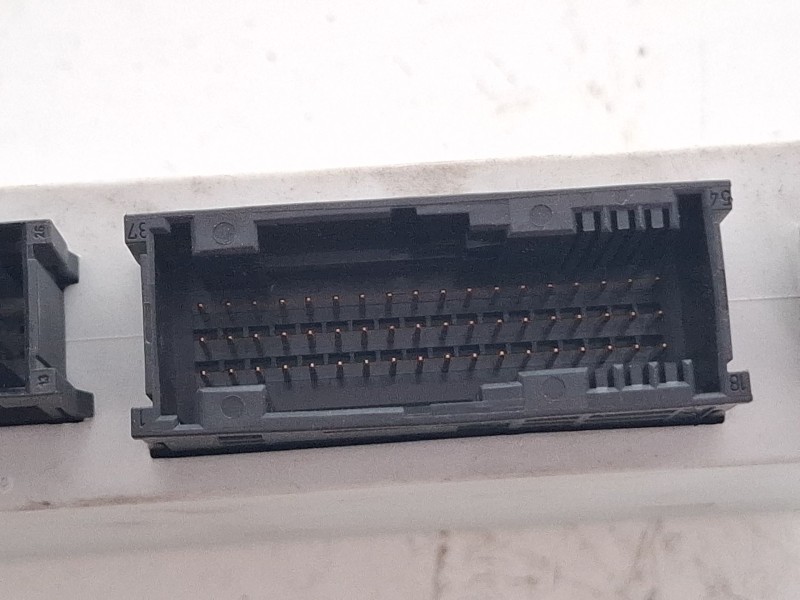 Recambio de modulo confort para bmw 318 referencia OEM IAM 613569143649  