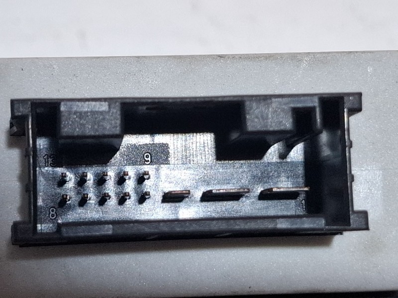 Recambio de modulo electronico para bmw 318 referencia OEM IAM 61354100190  