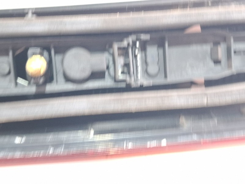 Recambio de piloto trasero derecho para renault kangoo referencia OEM IAM   