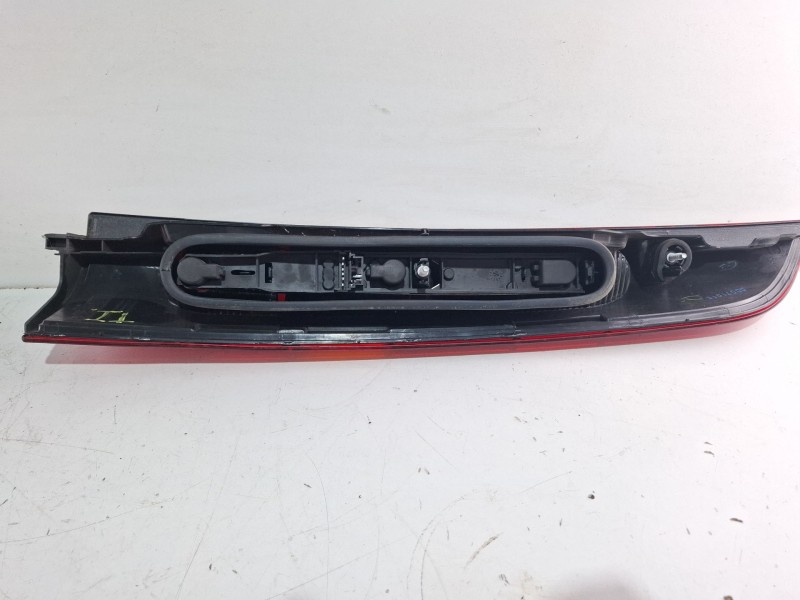 Recambio de piloto trasero izquierdo para renault kangoo referencia OEM IAM 085511939lb  