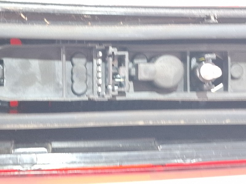 Recambio de piloto trasero izquierdo para renault kangoo referencia OEM IAM 085511939lb  