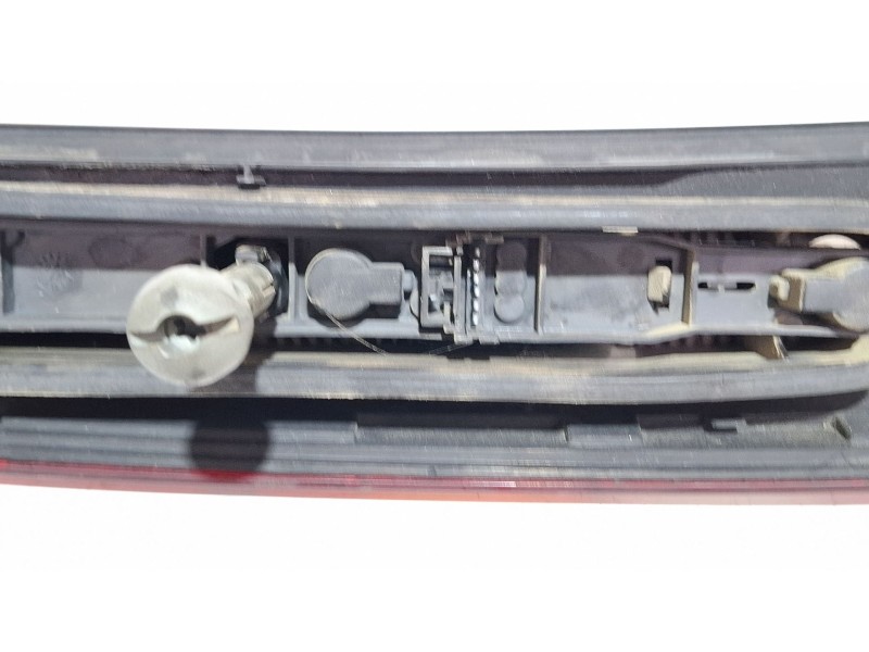 Recambio de piloto trasero derecho para renault kangoo referencia OEM IAM   