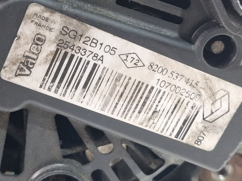 Recambio de alternador para renault kangoo referencia OEM IAM 8200537415 / 2543378A / SG12B105  