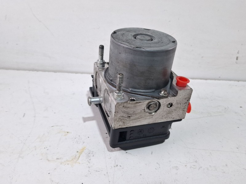 Recambio de modulo abs para renault kangoo referencia OEM IAM 0265231333 / 8200229137  