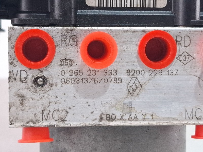 Recambio de modulo abs para renault kangoo referencia OEM IAM 0265231333 / 8200229137  