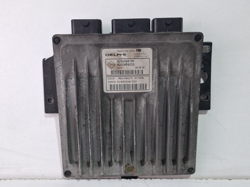 Recambio de centralita motor para renault kangoo referencia OEM IAM 8200498185 / 8200469333  