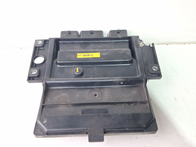 Recambio de centralita motor para renault kangoo referencia OEM IAM 8200498185 / 8200469333  