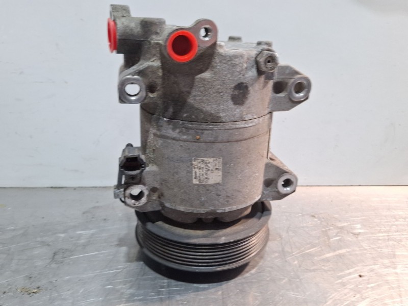 Recambio de compresor aire acondicionado para nissan cabstar (f24m, f24w) 35.14 dci, 45.14 dci 2.5 (f24m) referencia OEM IAM 926