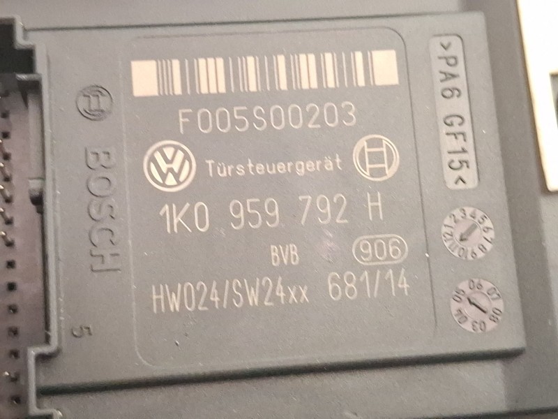 Recambio de elevalunas delantero derecho para seat leon (1p1) 1.9 tdi referencia OEM IAM 1P0837402A / 983605201  