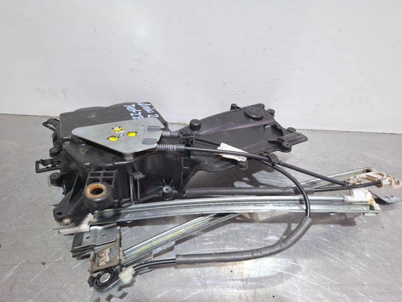 Recambio de elevalunas delantero izquierdo para seat leon (1p1) 1.9 tdi referencia OEM IAM   