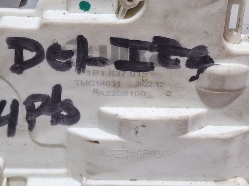 Recambio de cerradura puerta delantera izquierda para seat leon (1p1) 1.9 tdi referencia OEM IAM 1P1837015 / A2208100  