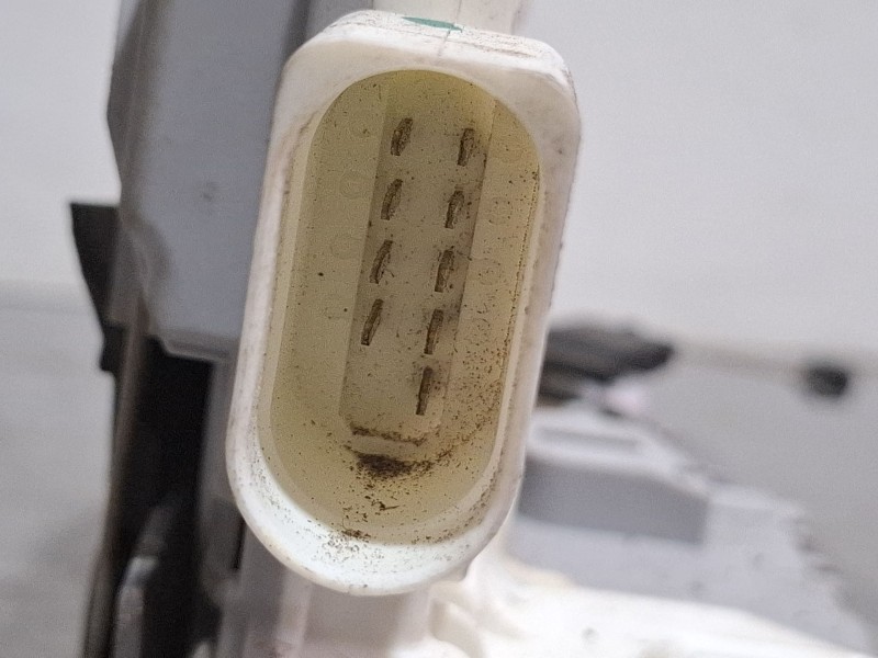 Recambio de cerradura puerta delantera izquierda para seat leon (1p1) 1.9 tdi referencia OEM IAM 1P1837015 / A2208100  